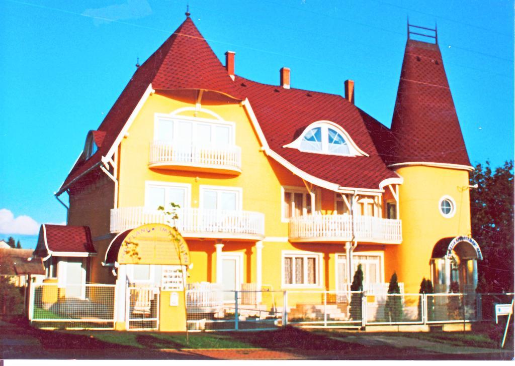 Terezia Guest-House Hotel Vonyarcvashegy Exterior photo